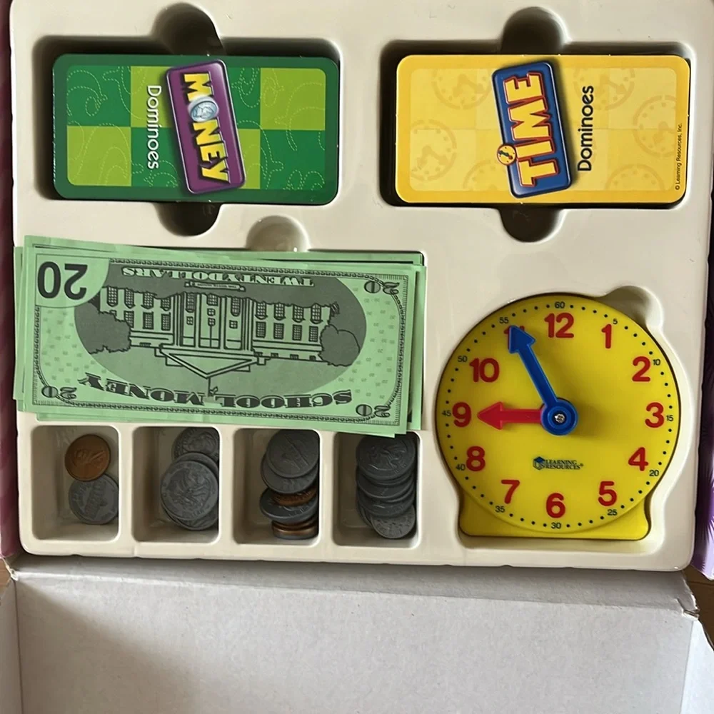 DISCOVER TOYS TIME AND MONEY DOMINOES GAME AGES 6+